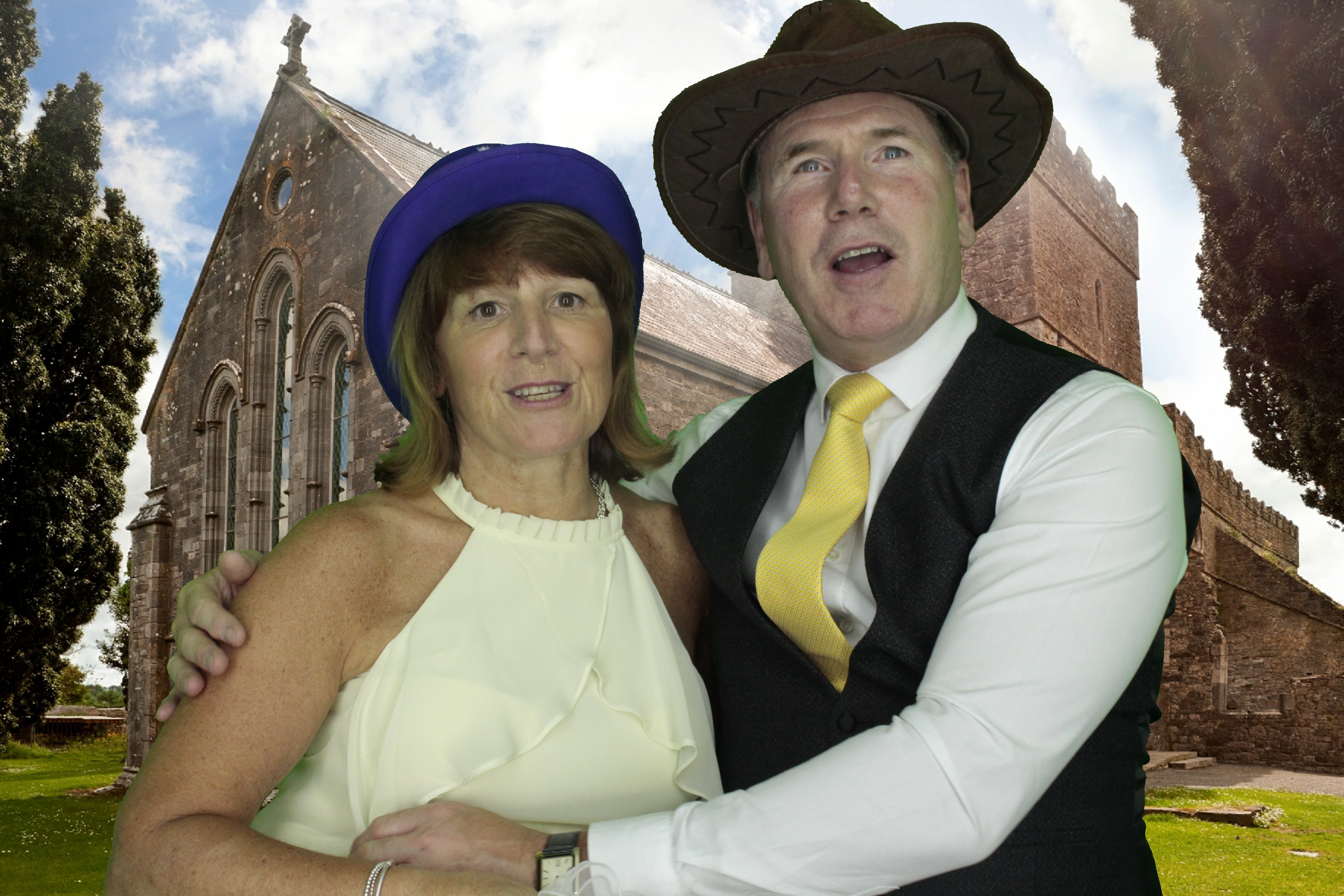 Nikki & Simon | View more photos from the event at gallery.myphotoboothexperience.co.uk/u/MyPhotoBoothExperienceLtd/Nikki-Simon